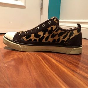 Uggs  Cheetah shoes
